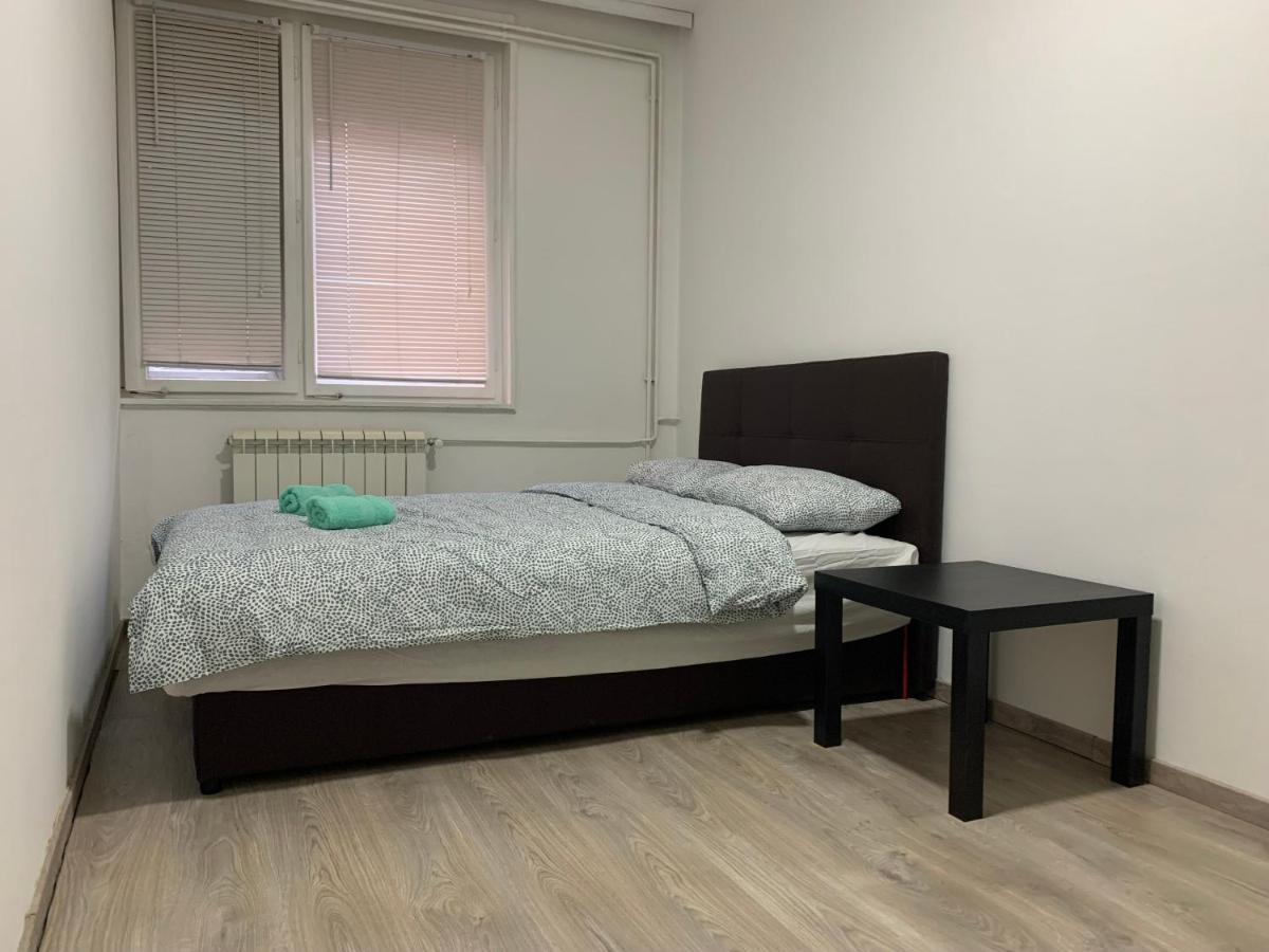 Private Rooms Belgrade Hostel Εξωτερικό φωτογραφία