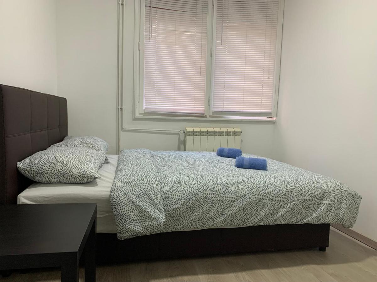 Private Rooms Belgrade Hostel Εξωτερικό φωτογραφία