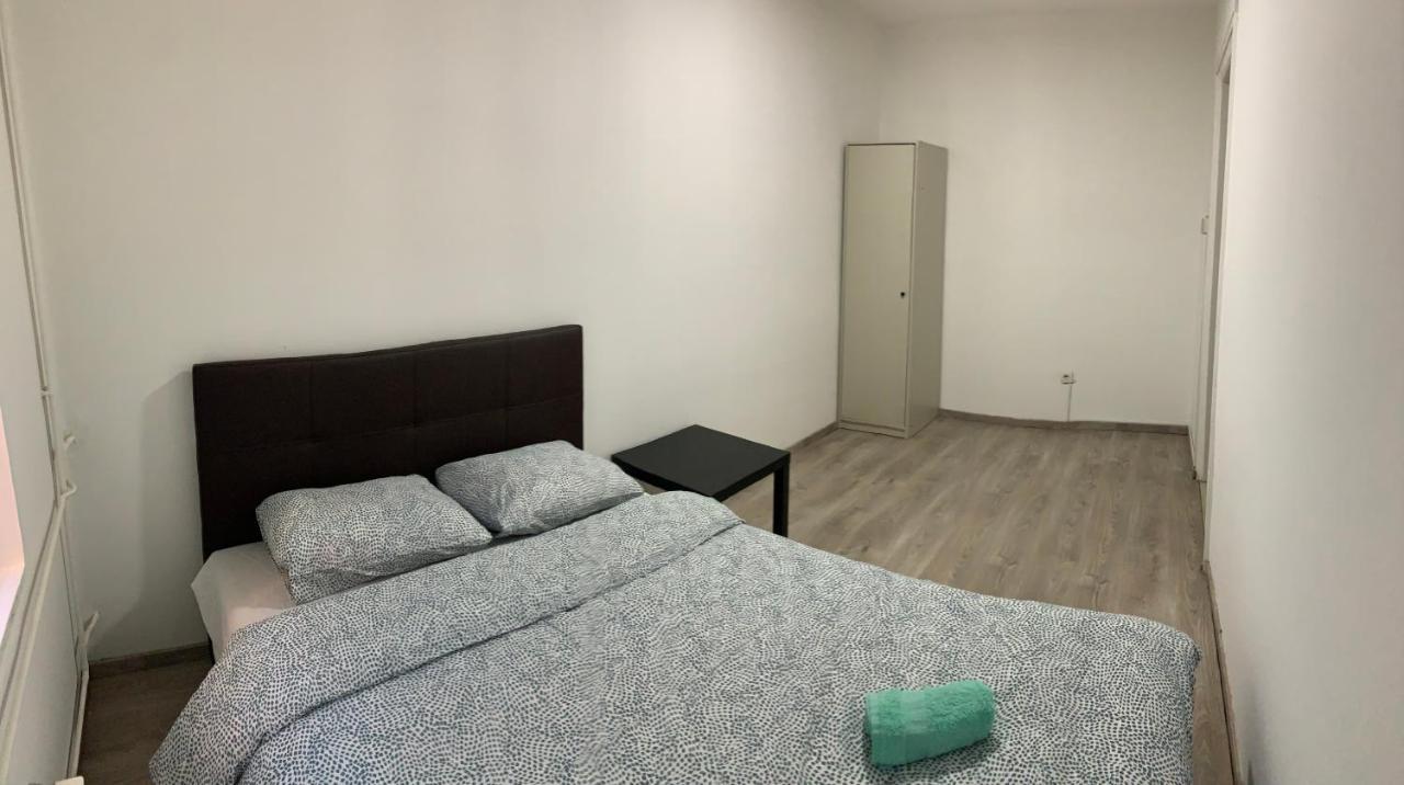 Private Rooms Belgrade Hostel Εξωτερικό φωτογραφία
