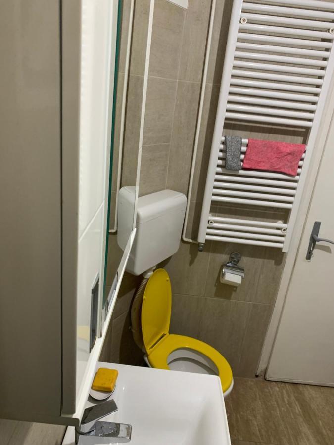 Private Rooms Belgrade Hostel Εξωτερικό φωτογραφία